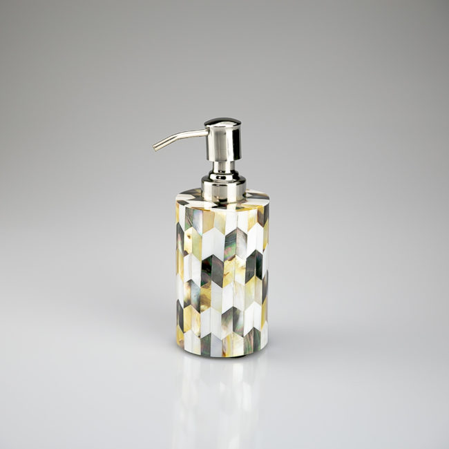 Soap-Dispenser In Round mixed Mother Of Pearl